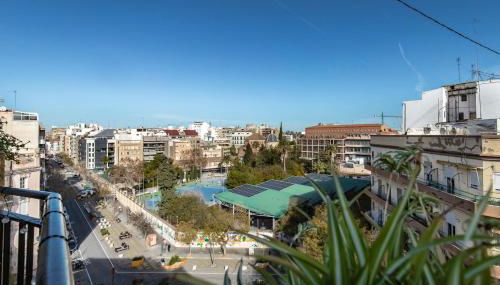 Penthouse with Terrace in the Heart of Valencia - Photo 2