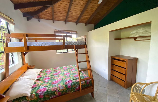 Sea Cliff Eco-Cottages & Gin Distillery - Photo 11