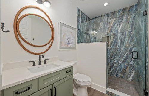 2 Blocks to the Beach! Pool & Golf Cart, Sleeps 21 - Foto 54