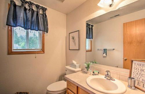 The Peacock House - Waterfront Home with Hot Tub! - Foto 31