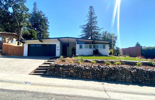 NEW cozy beautiful house with pool and hot tub - Foto 11