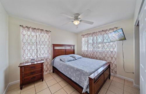 Heated Pool Home 10 miles Beach 3 miles IMG - Foto 28