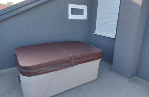 Penthouse Petra with hot tub - Foto 29