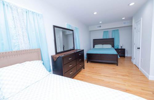 Modern Luxury Home With Fireplace & Game-Room - Foto 7