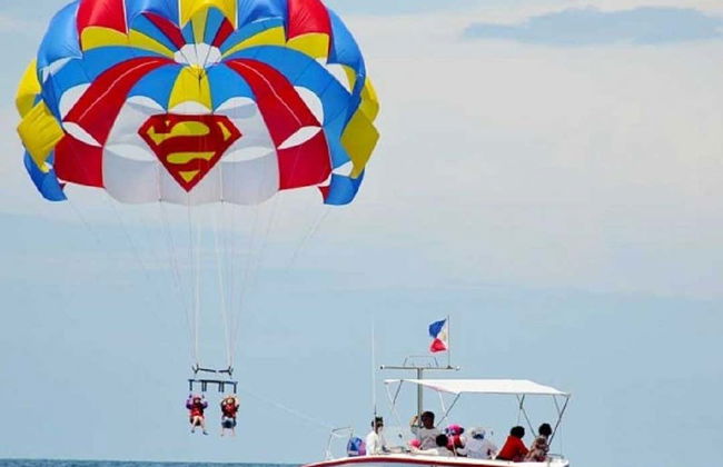 Parasailing a Boracay - Foto 1