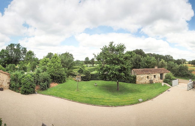 Holiday Home in Saint-laurent-de-la-salle With Pool - Foto 113