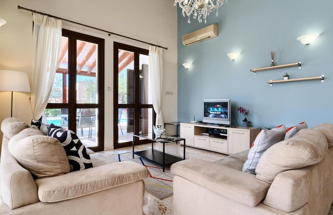Villa 373 Dionysus in Kouklia - Photo 22