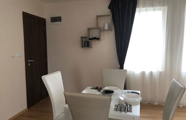 Palace Deluxe Hotel - Foto 24