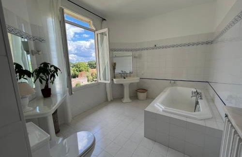 La Madeleine, nichée au cœur de Saint-Émilion - Foto 16