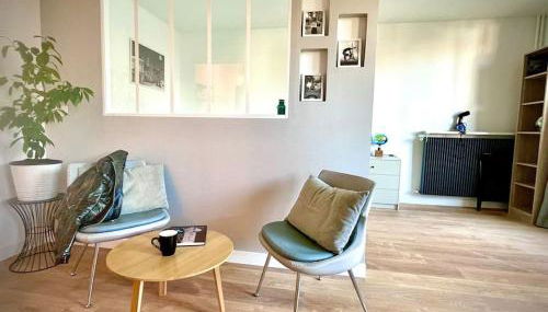 Appartement en résidence calme / Puteaux - La Défense - Foto 1