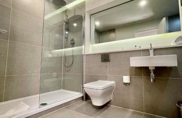 Axiom Park Hotel - Photo 106