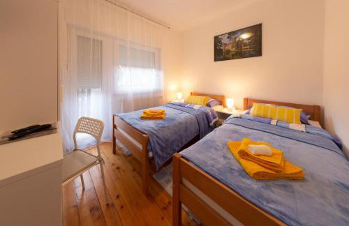 Apartment Nina-bazen-klima-parking - Foto 36