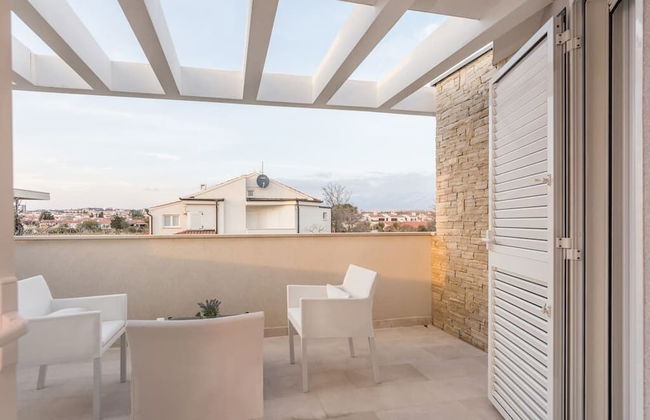 Luxury Villa White Rose with the Pool - Foto 40