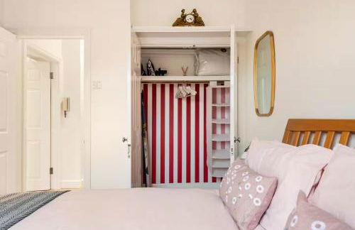 Nordic Regency Apartment - Photo 7