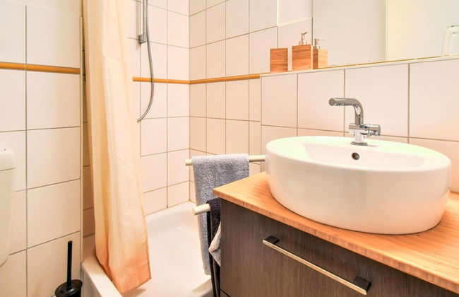 Apartment in Wiek auf Rgen With Forest - Foto 13