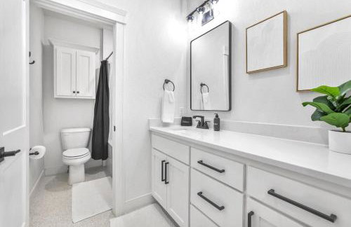 Ozark Oasis Walk to DT Bentonville - Photo 25