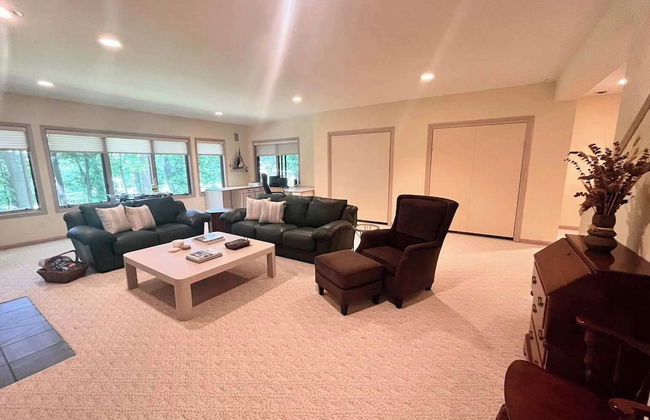 Spacious 4 BDR Home in Desirable Abbey Springs! - Foto 22