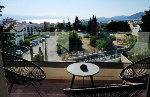 Poseidon 77B Luxury Residences - Photo 38