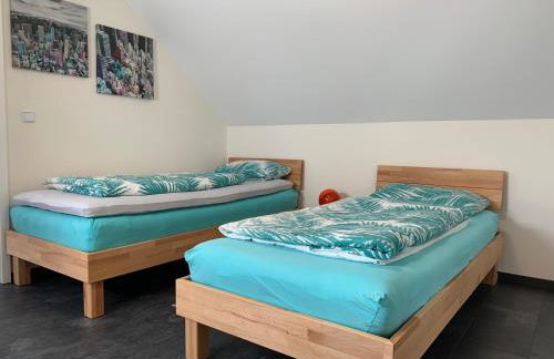 Ferienwohnung Sunny - Moderne Ferienwohnung im Grünen in Saarbrücken-West - Foto 15