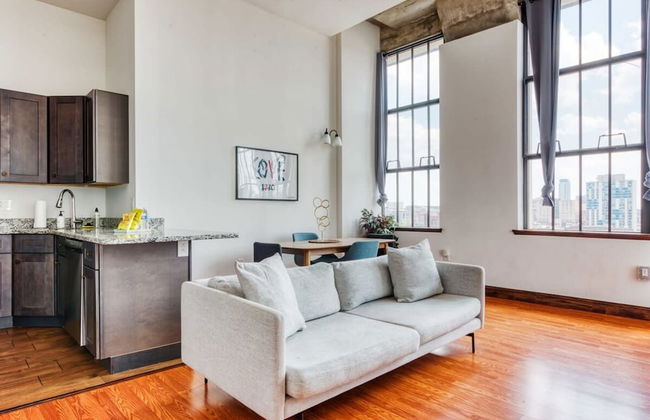 Sosuite 2BR Penthouse w W D Gym On-site Bar - Foto 18