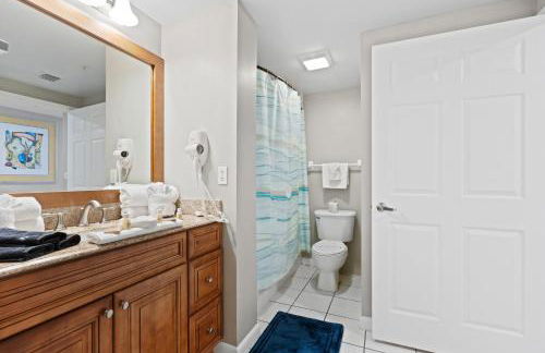 Seaside Splendor! 1BR Oasis with Private Oceanfront Balcony at Wyndham Oceanwalk - Foto 36