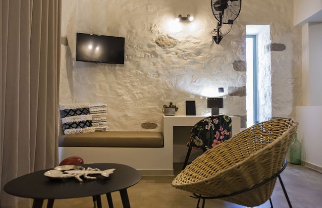 Afentiko Pigadi - Photo 75