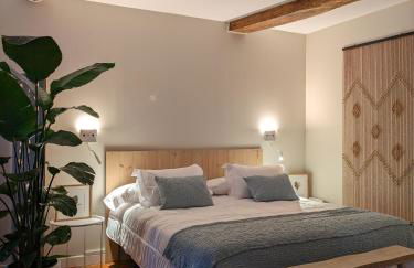 La Mimosa - Photo 24