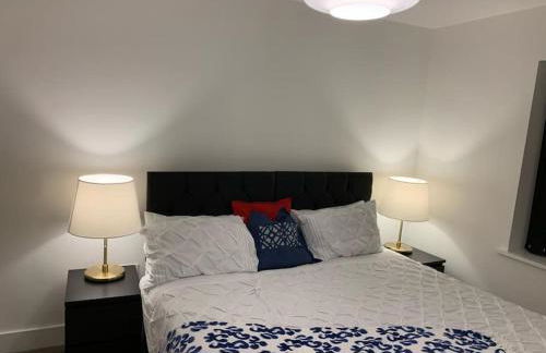 Spacious Entire 4 Bed House With 2 Free Parking Bays Early Check-in Late Check- Out Allowed - Foto 27