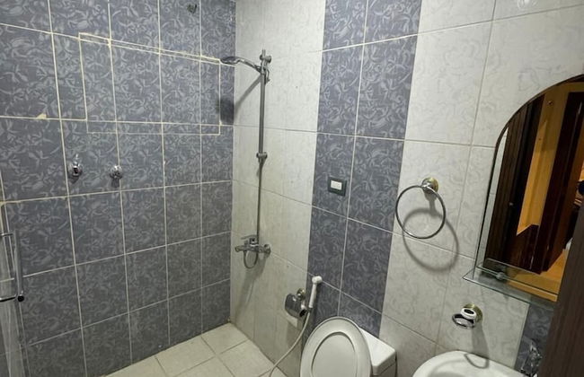 Al Thanaa Al Raqi Serviced Apartments - Photo 32
