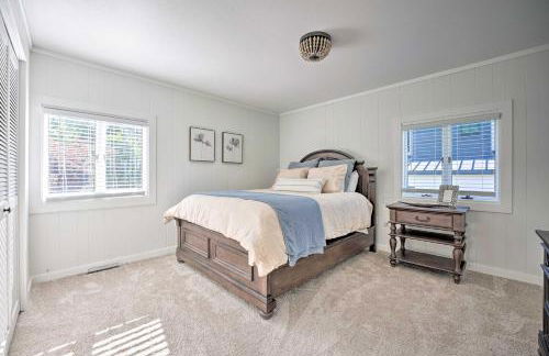 Modern Lake Michigan Home with 3 Lakefront Decks! - Foto 11