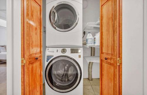 Lofts on E 4th, WALK TO CAVS, Sleeps 6 - Foto 4