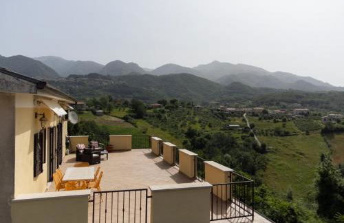 TERRAZZA PANORMICA PICINISCO, 3 CAMERE, 2 BAGNI CASA VACANZE COLLEPOSTA uno - Foto 25