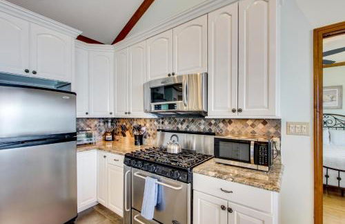 Private Beach and Views! Stilted Ocean Springs Home - Foto 11