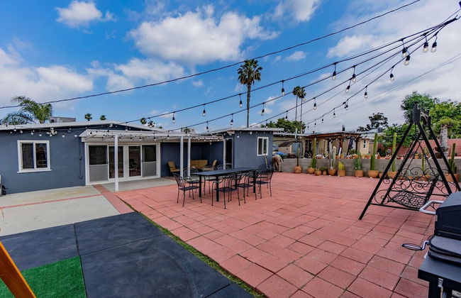 Cozy Family Retreat Game Room Backyard in Hacienda - Foto 1