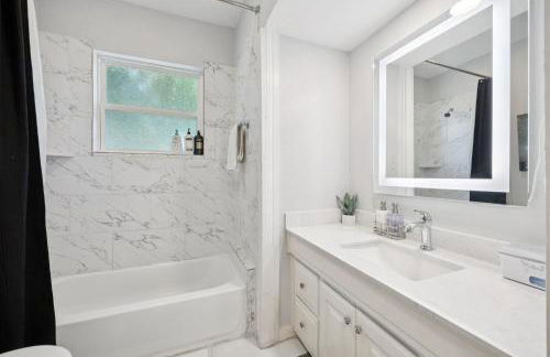 Stylish Historic Home Near Bishop Arts 5 min - Foto 23