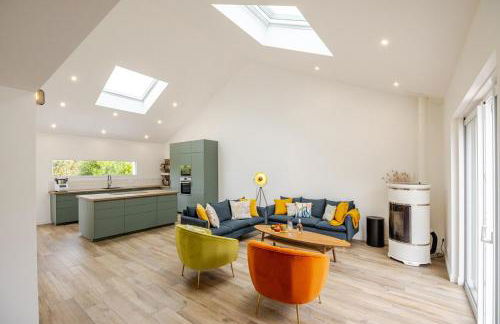 Maison de famille élégante avec piscine chauffée - 2km des plages - Foto 2