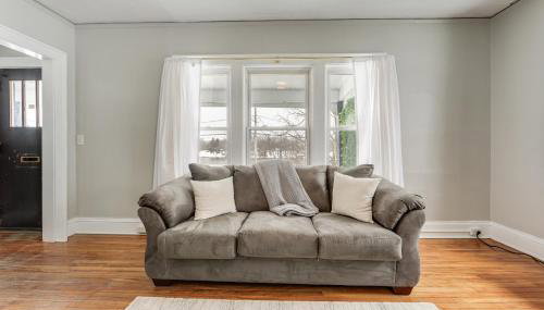 8 Mi to Micron Technology! Walkable Phoenix Gem - Foto 5