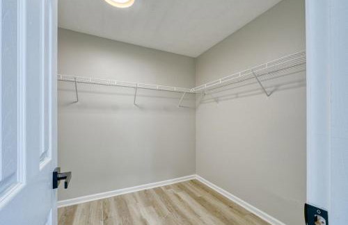 Stylish 4BR Urban Oasis - Foto 20