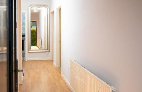 Private Entrance GF 2 bed flat near Renfrew Centre - Pass the Keys - Foto 32