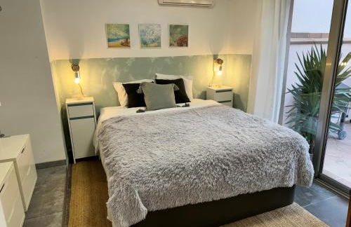 Private terrace 1BR apt - 4min walk to the beach - Foto 17