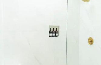 Bright, Spacious 4 BD in the Heart of Little Italy - Foto 14