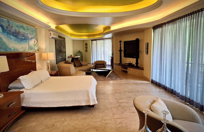 Luxury Beach Frontage Villa For Rent - Foto 36