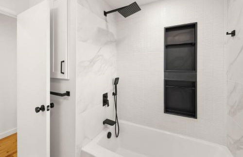 Moder charmer 4 BR 3 BA 12 Miles to Seattle, 3 miles to Airport near the mall - Foto 18