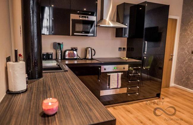 Contractor Bookers at Infinity Apartments - Foto 4