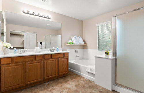 Dream And Drift Luxe Pool Spa Pool Table Firepit Paradise - Foto 9