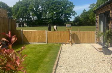 Sunset Retreat - Photo 5