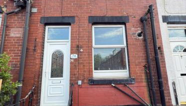 Leeds Serviced Accommodation - Apartments - 3 Bed House-Close To Centre -M621 & M1 - Contractors - Business Travellers - Families - Foto 2