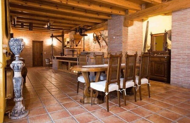 El Molino de la Hiedra - Photo 2