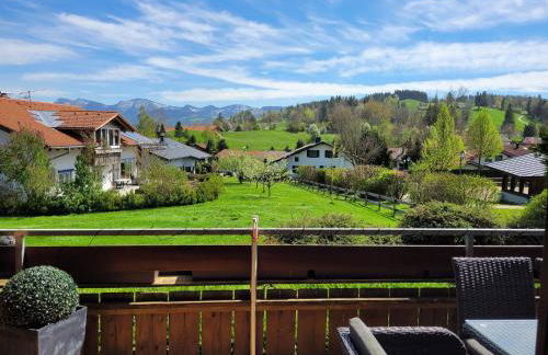 Lindners Hideaways - Bergnest Lodge - Bergblick Fewo 6 Pers Balkon Garten Hund Ski Unterkunft Luftkurort Oberreute nähe Buchenegger Wasserfälle Eistobel Bodensee - Foto 24