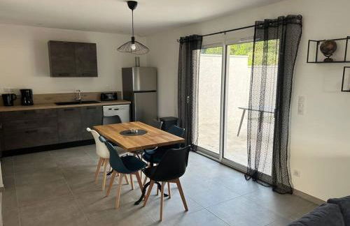 Vacances en Ardèche "maison pont d'arc" - Foto 7